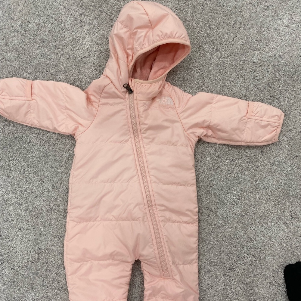 North face 3-6 months full body snow suit